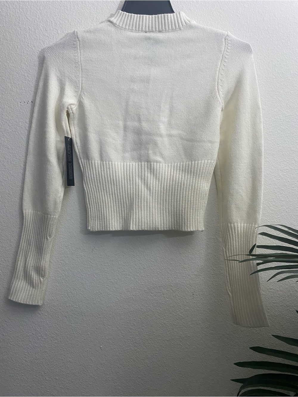 Cream Ribbed Button-Up Cropped Cardigan - Picture 4 of 5